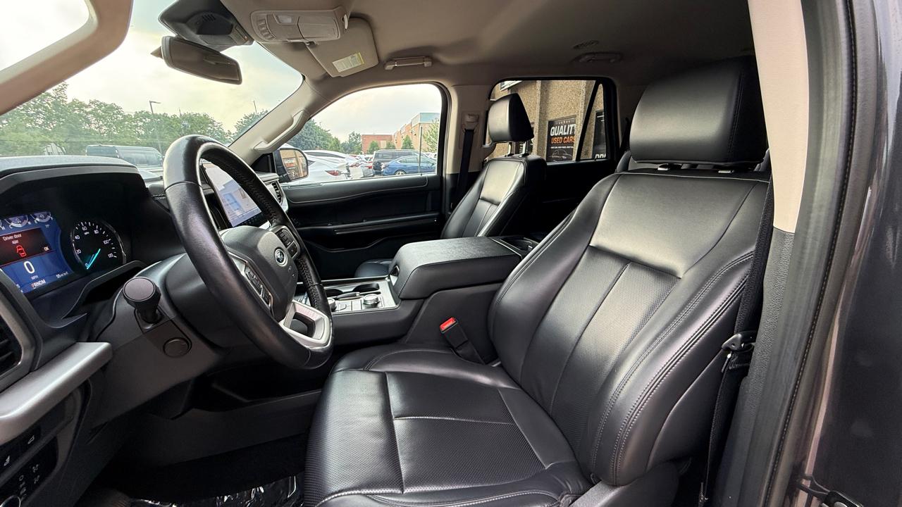 Ford Expedition XLT 4WD 2024