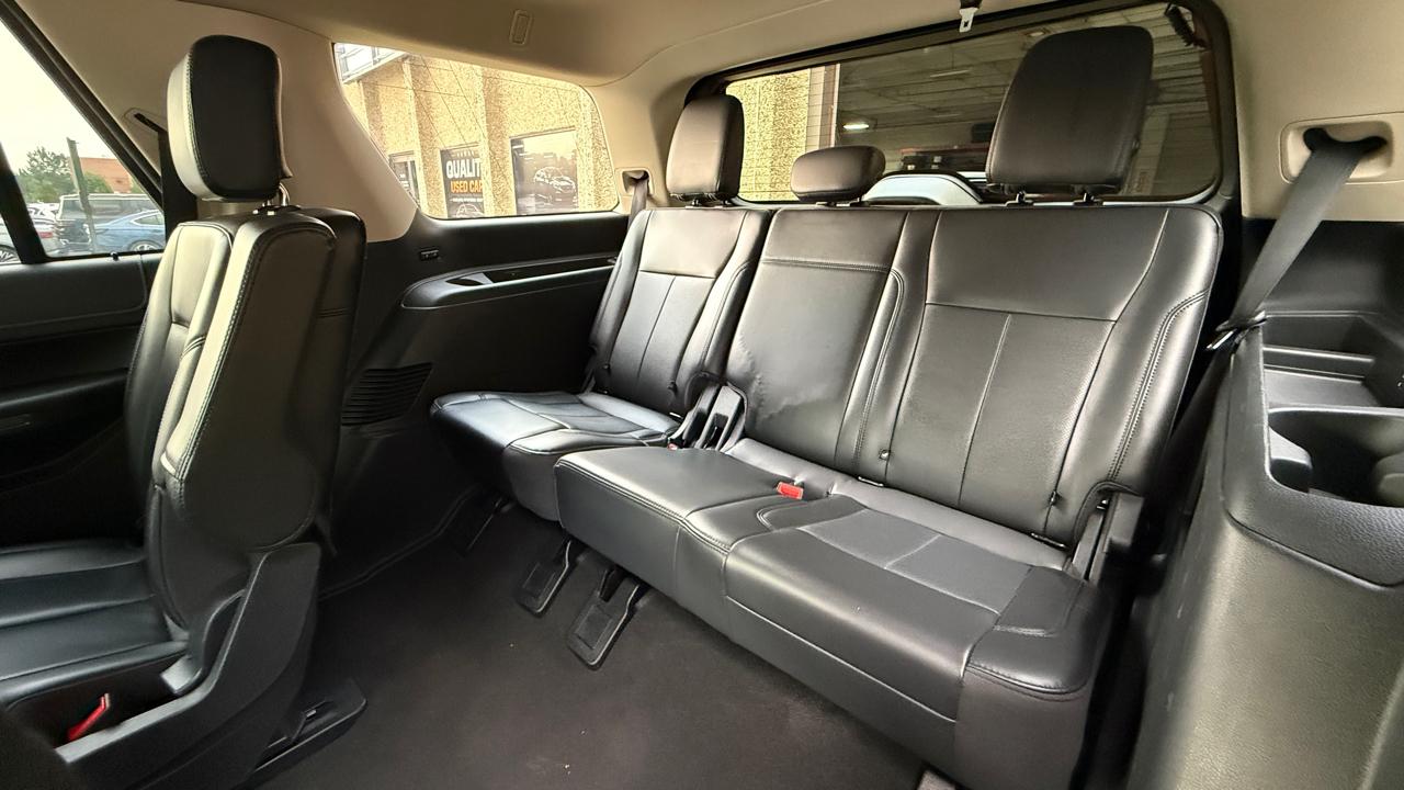 Ford Expedition XLT 4WD 2024
