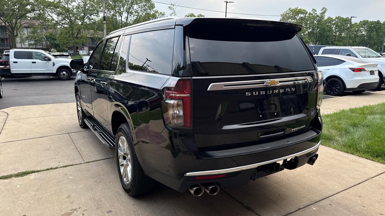 Chevrolet Suburban Premier 4WD 2023