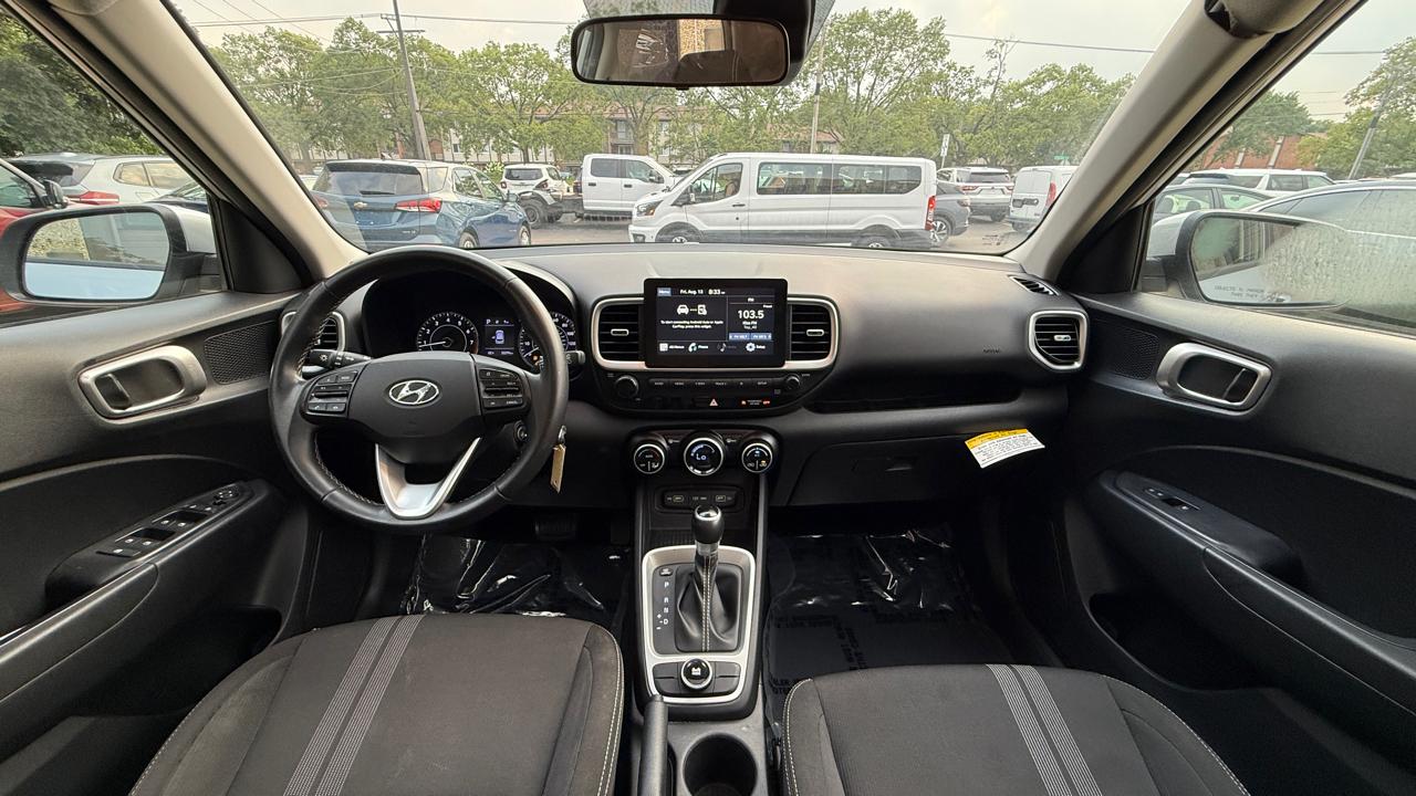 Hyundai Venue SEL 2022