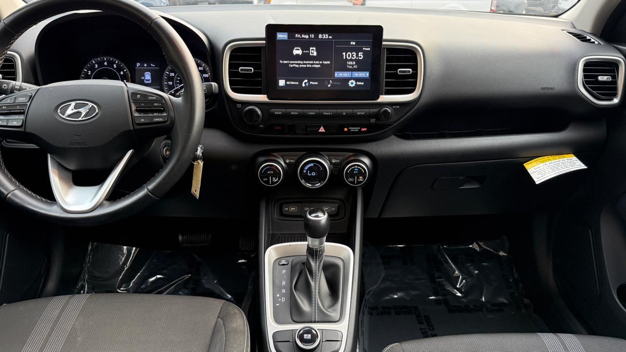 Hyundai Venue SEL 2022