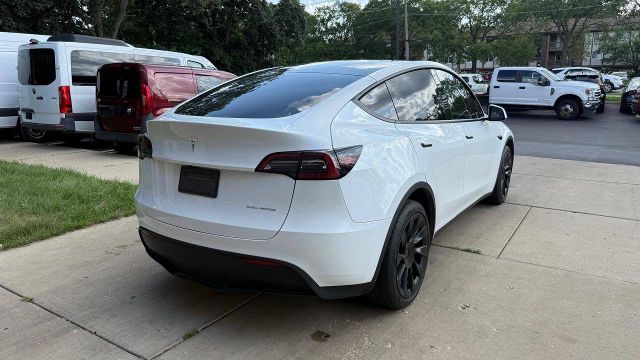 Tesla Model Y Long Range 2023