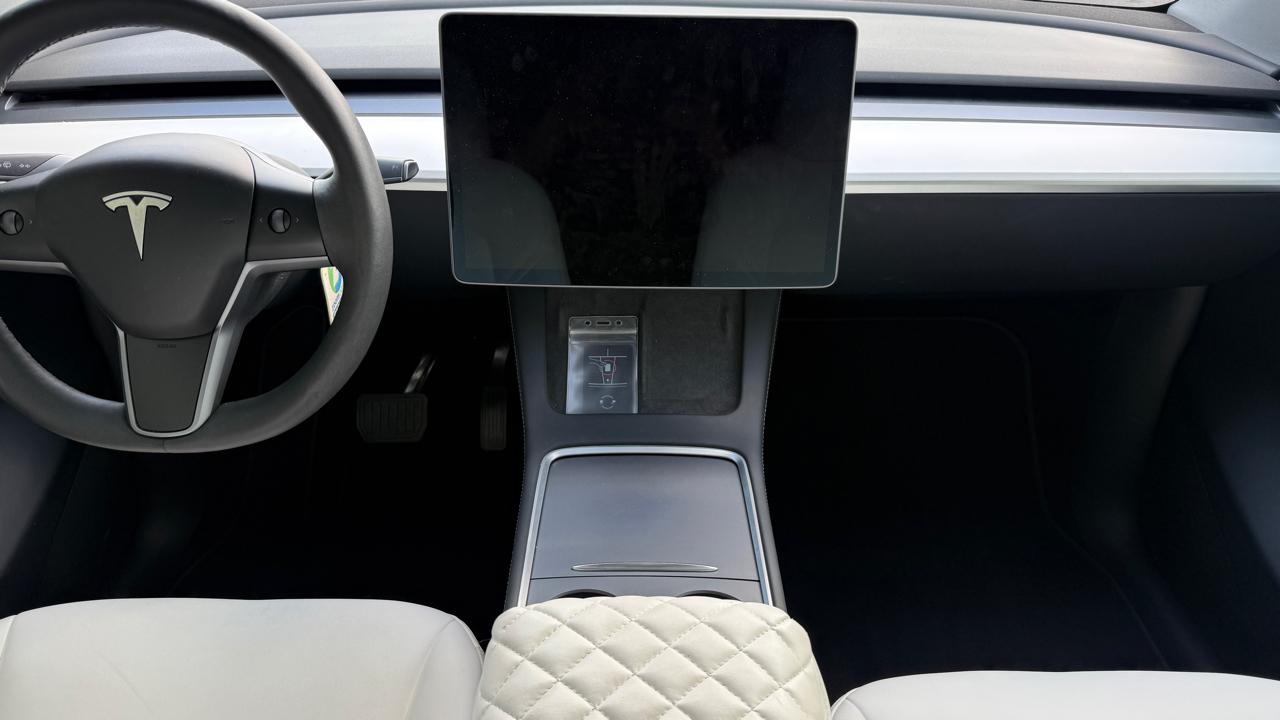 Tesla Model Y Long Range 2023