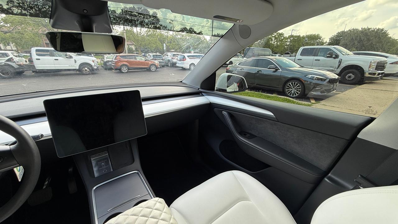 Tesla Model Y Long Range 2023
