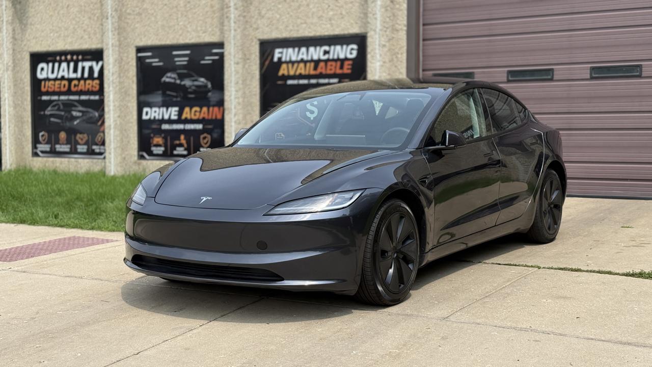 Tesla Model 3 Base 2025