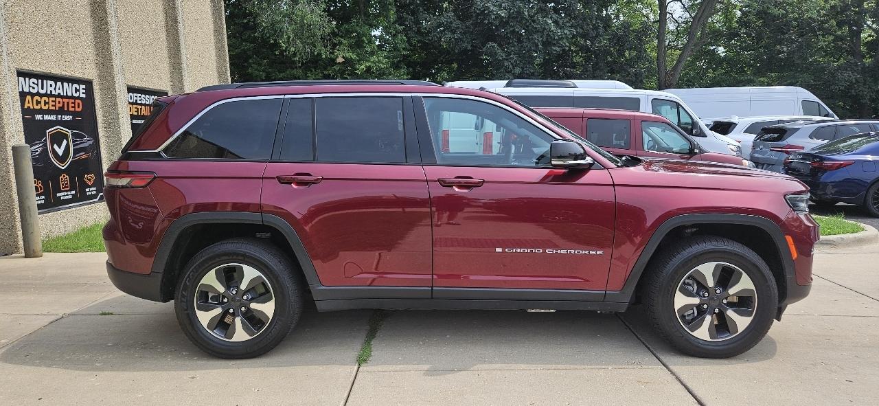 Jeep Grand Cherokee 4xe Base 2024