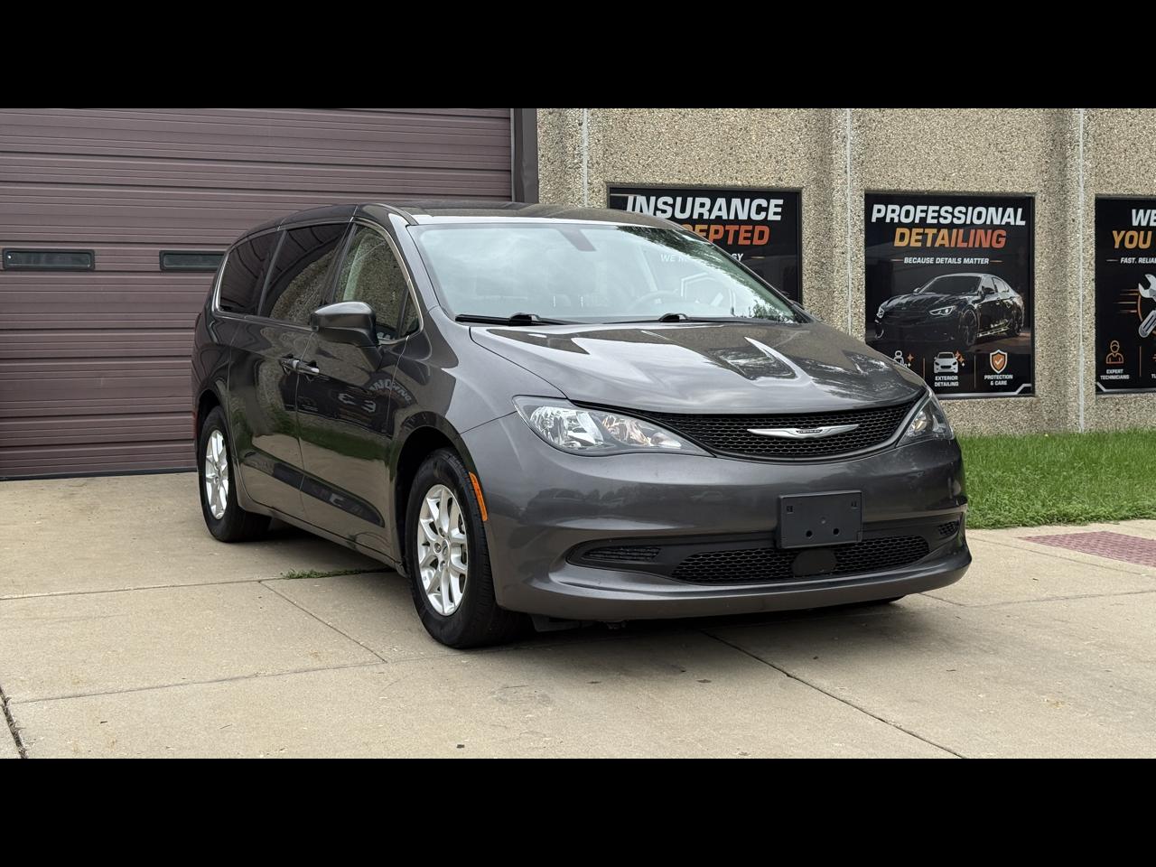 Chrysler Voyager LX 2022