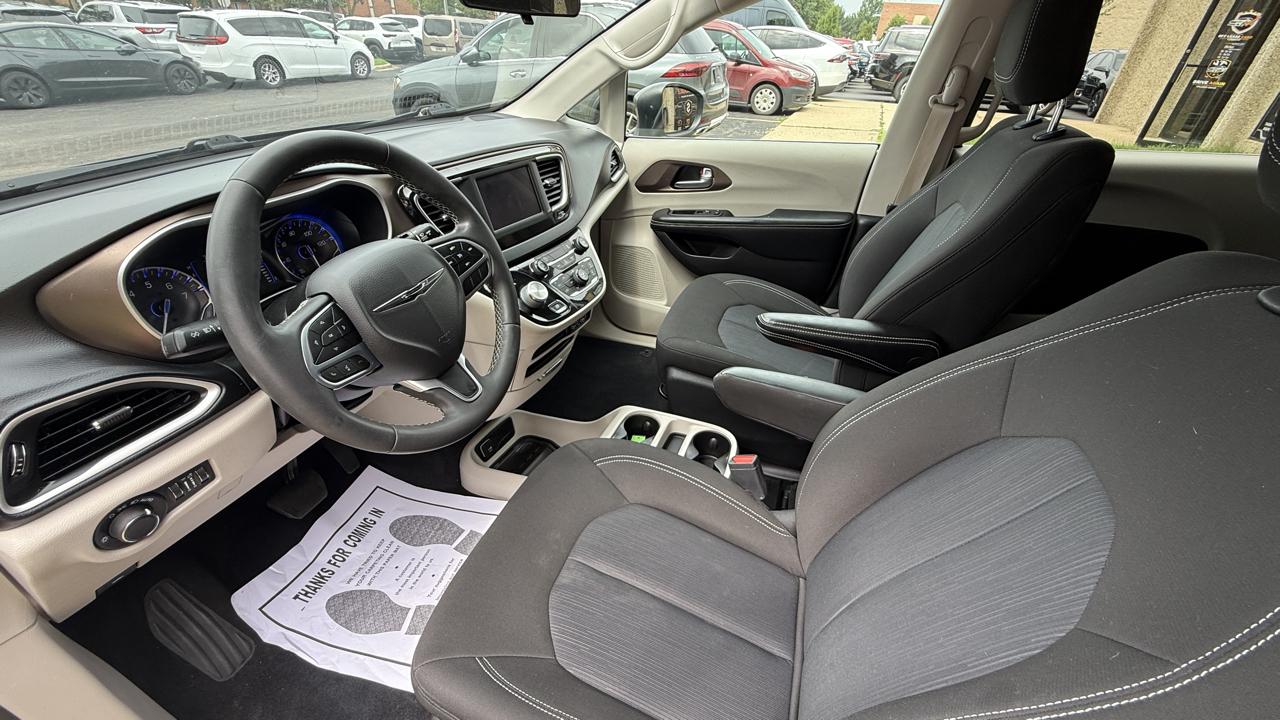 Chrysler Voyager LX 2022