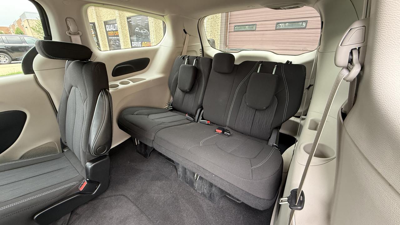 Chrysler Voyager LX 2022