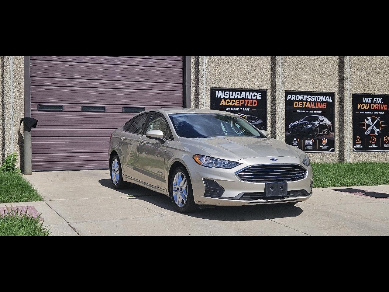 Ford Fusion Hybrid SE 2019