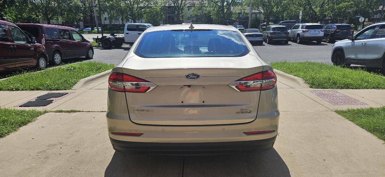 Ford Fusion Hybrid SE 2019