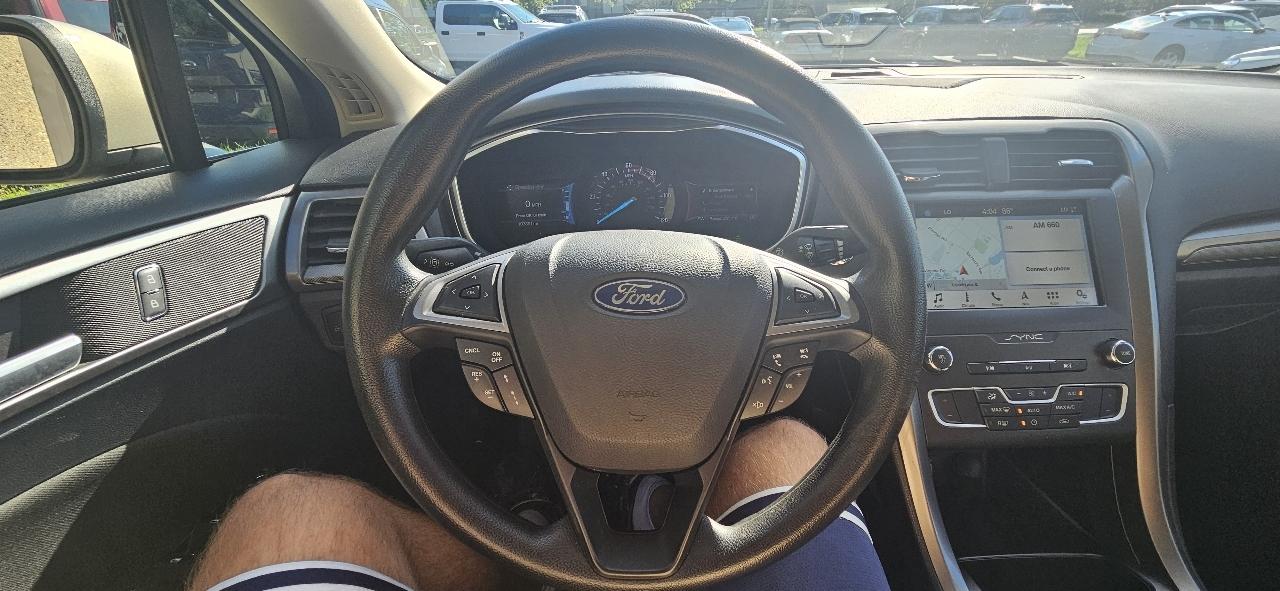 Ford Fusion Hybrid SE 2019