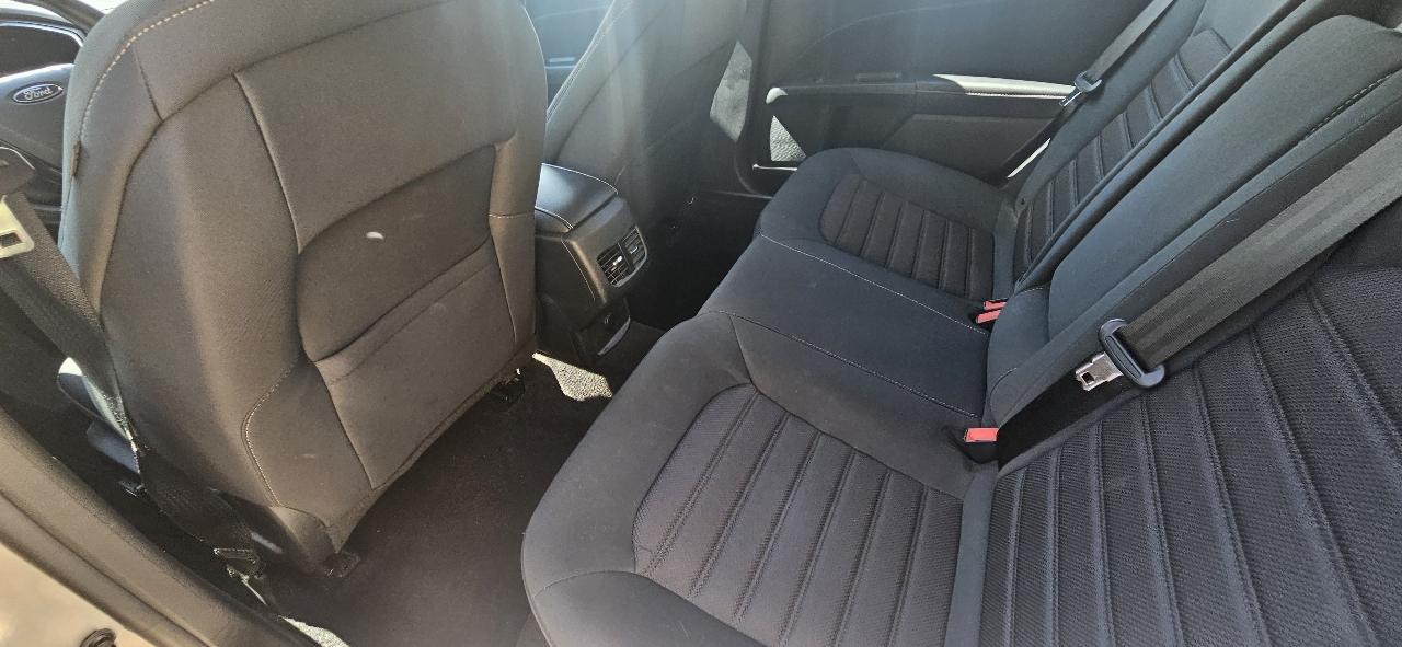Ford Fusion Hybrid SE 2019