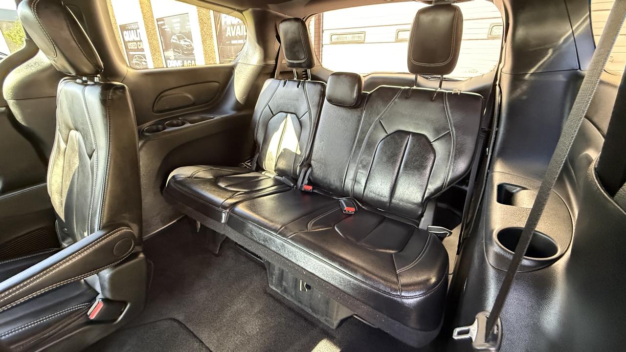 Chrysler Pacifica Select 2027