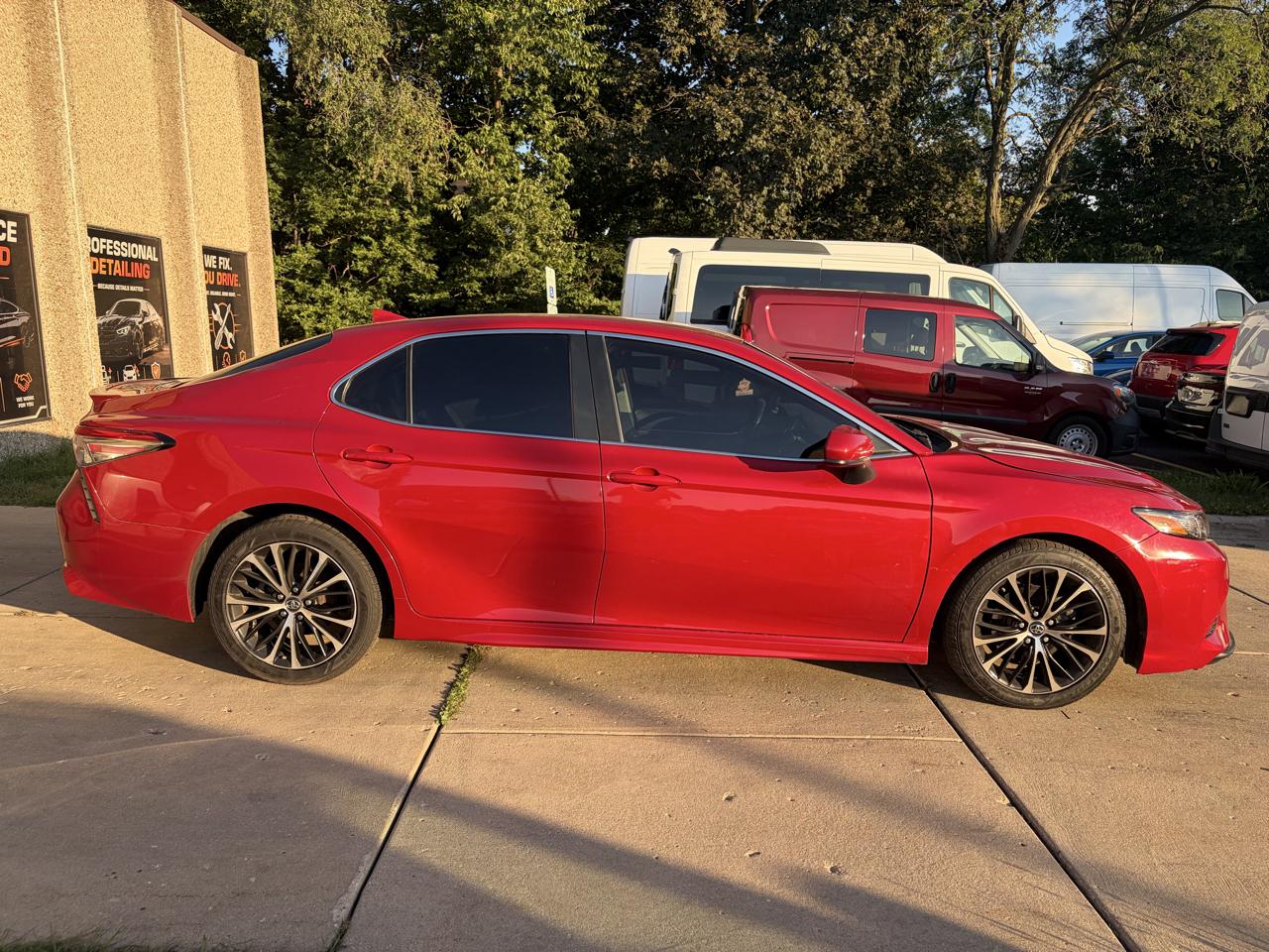 Toyota Camry XLE 2019