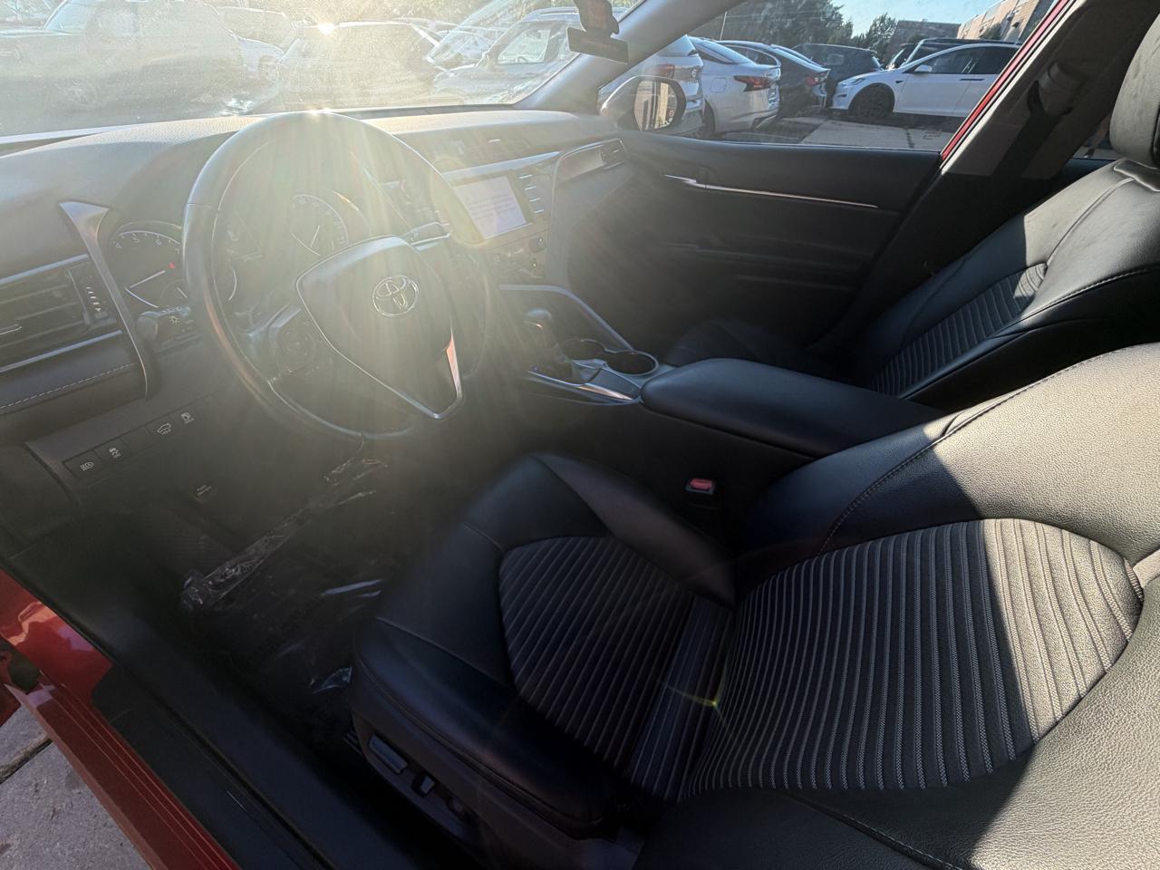 Toyota Camry XLE 2019