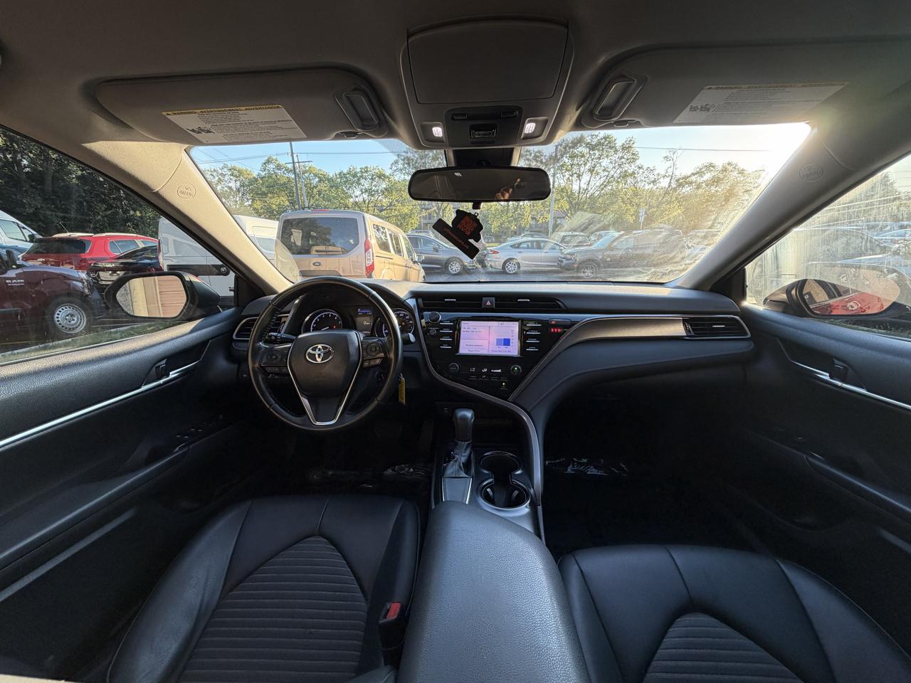 Toyota Camry XLE 2019