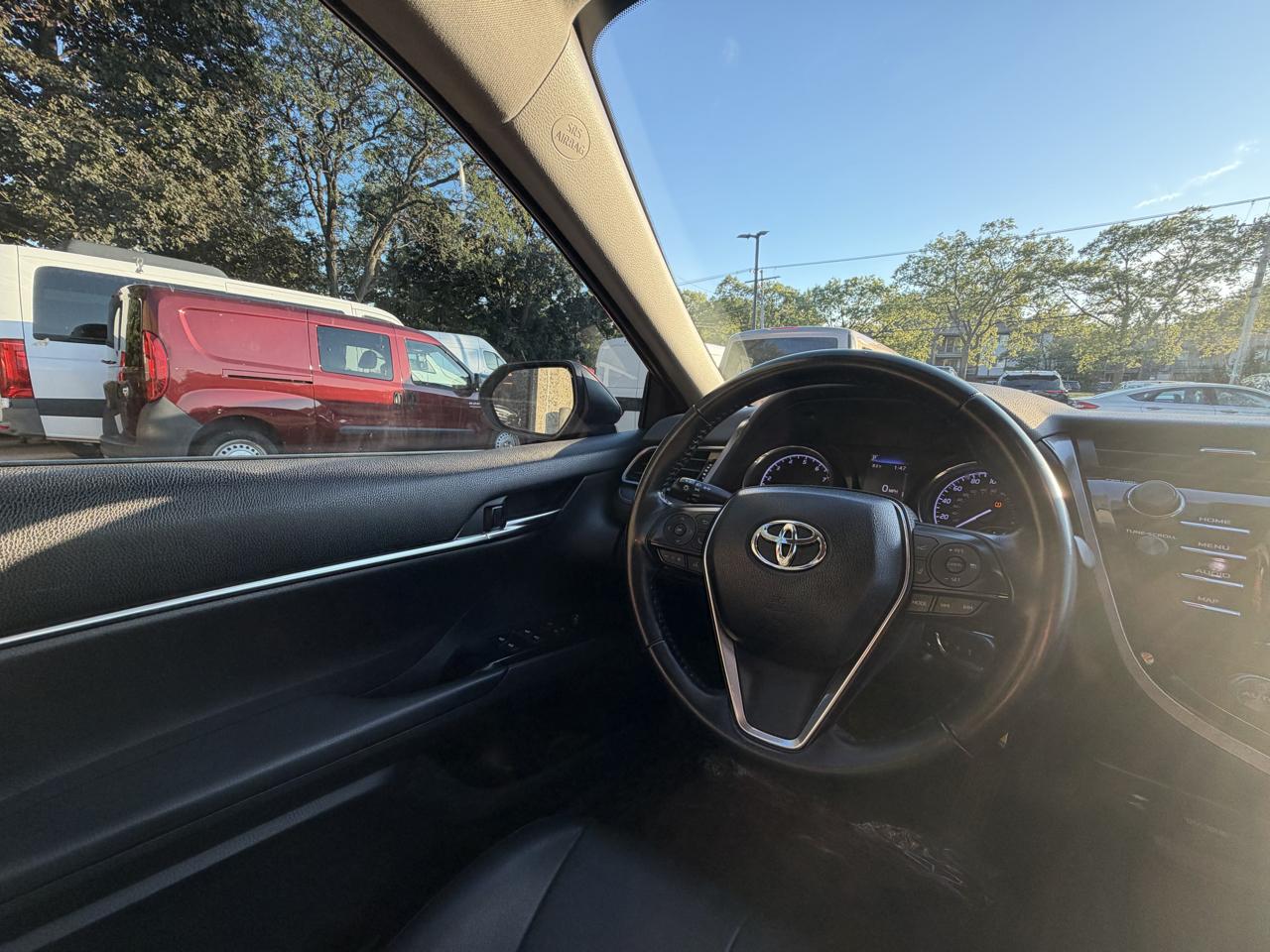 Toyota Camry XLE 2019