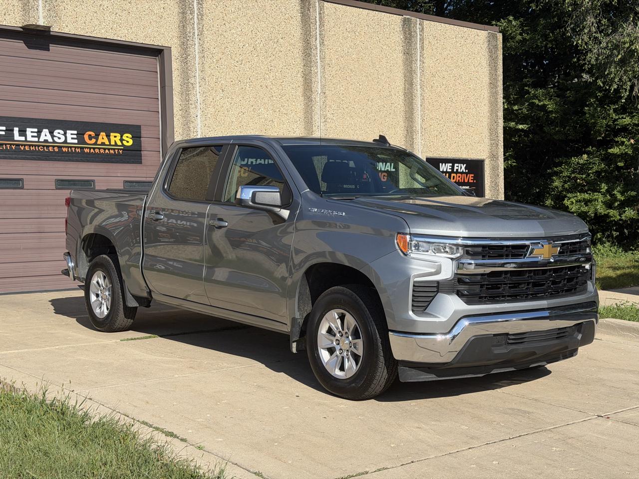 Chevrolet Silverado 1500 LT Crew Cab 2WD 2026