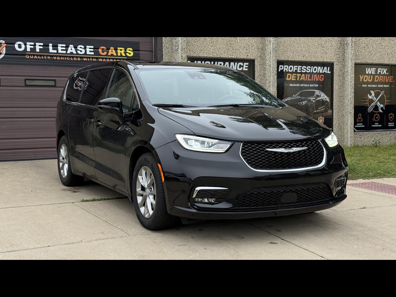 Chrysler Pacifica Limited 2026
