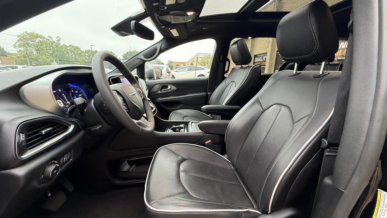 Chrysler Pacifica Limited 2026