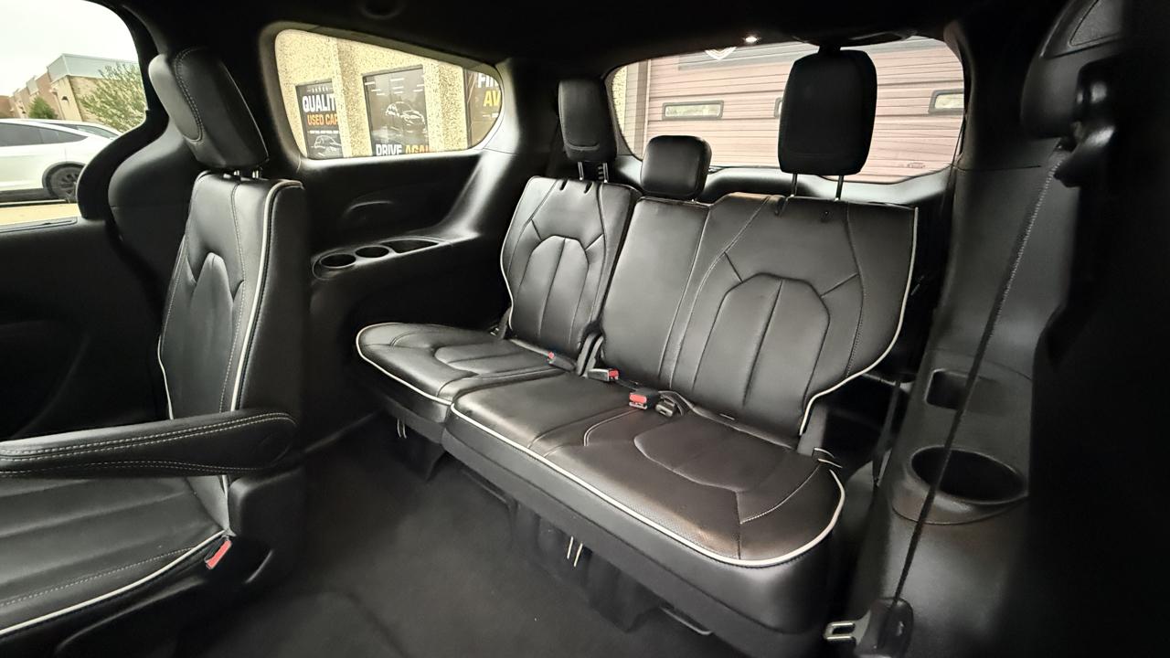 Chrysler Pacifica Limited 2026