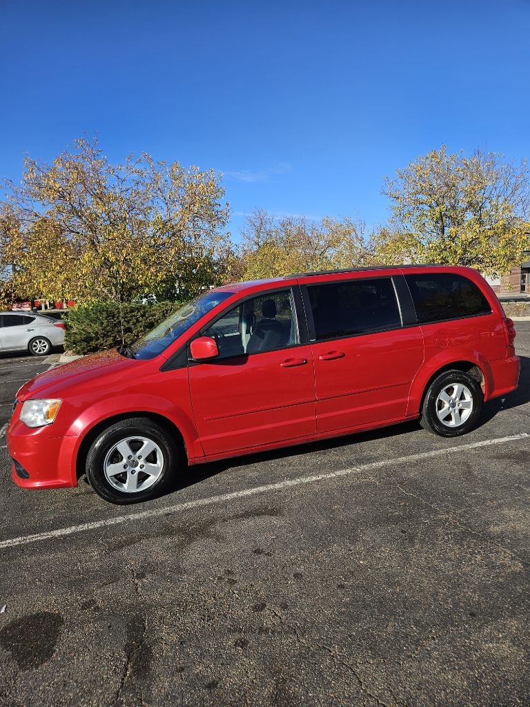 Dodge Grand Caravan SXT 2013