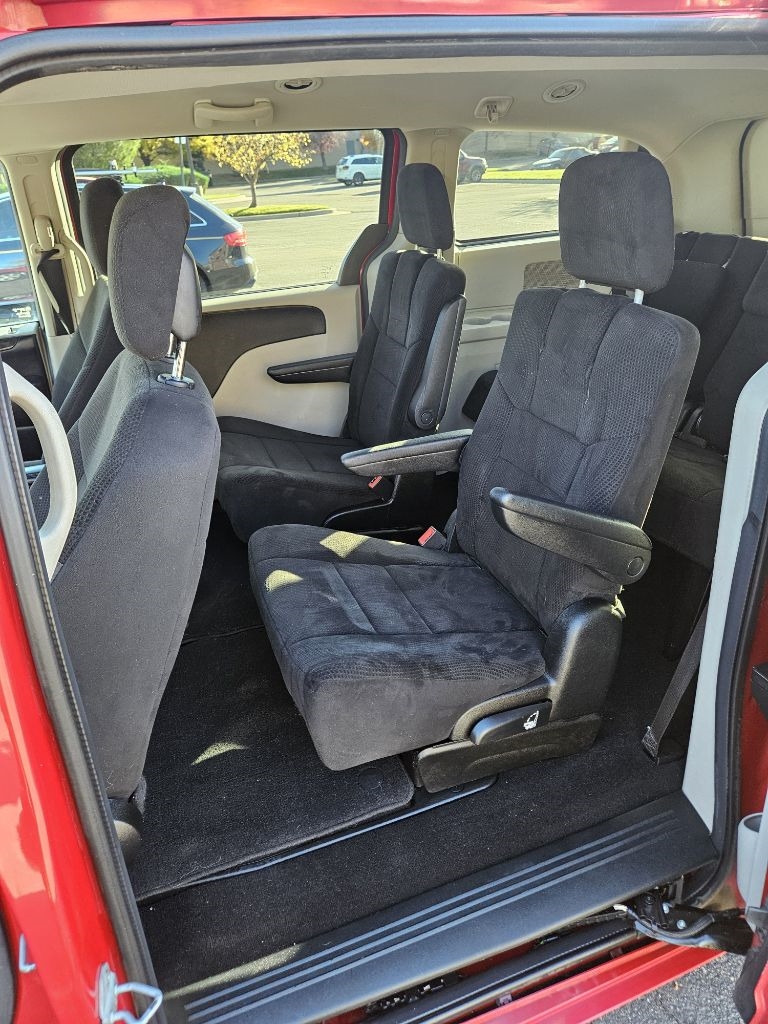 Dodge Grand Caravan SXT 2013