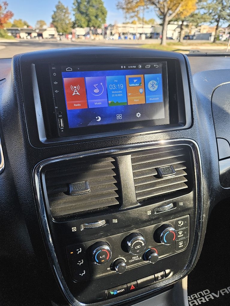Dodge Grand Caravan SXT 2013