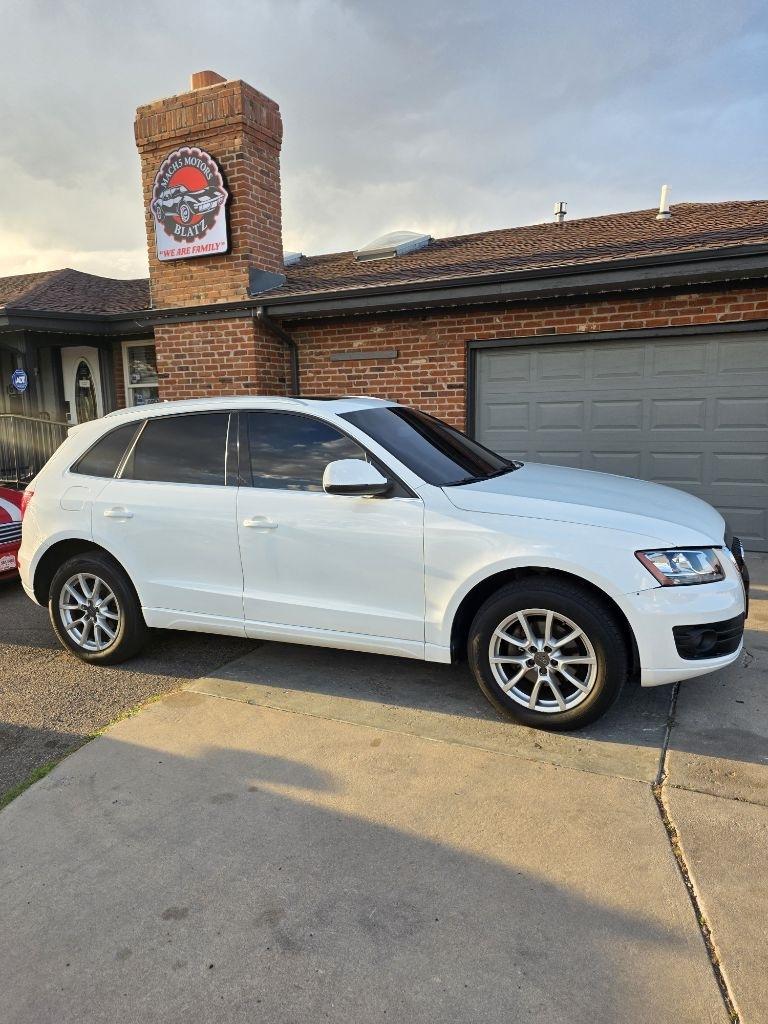 2010 Audi Q5 3.2 quattro Tiptronic Premium's photo