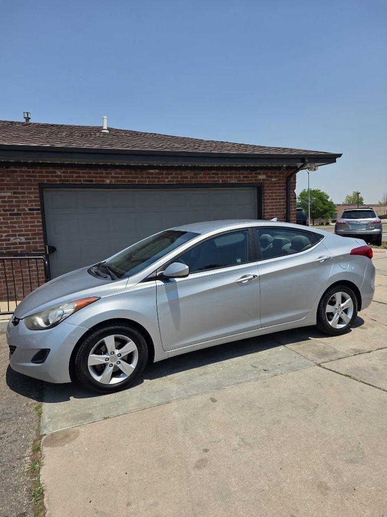 2013 Hyundai Elantra 1.8 GLS A/T's photo