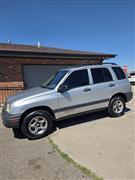 2001 Chevrolet Tracker 