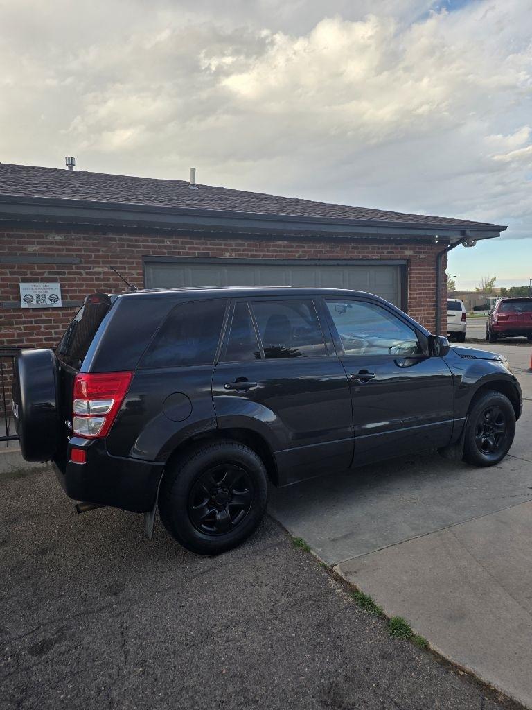 2011 Suzuki Grand Vitara Premium 4WD