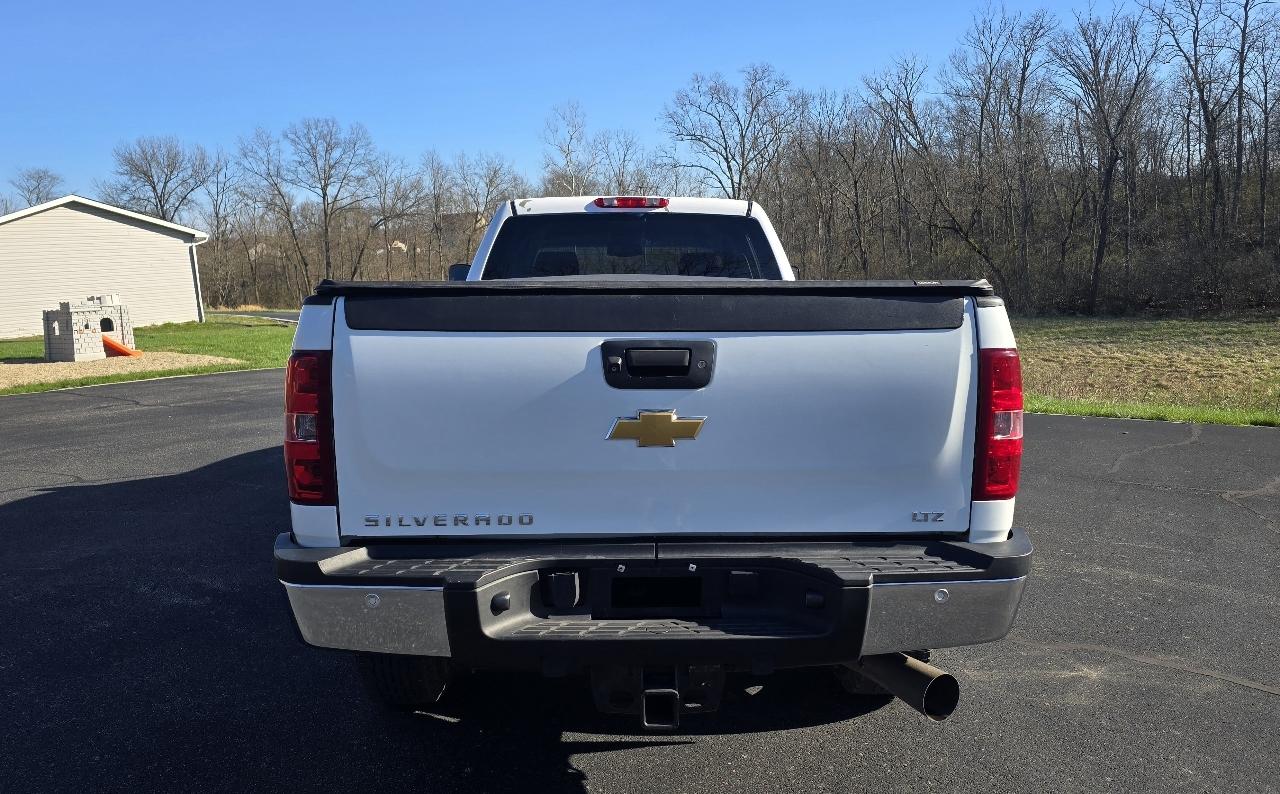 Chevrolet Silverado 2500HD LTZ Crew Cab 4WD 2013