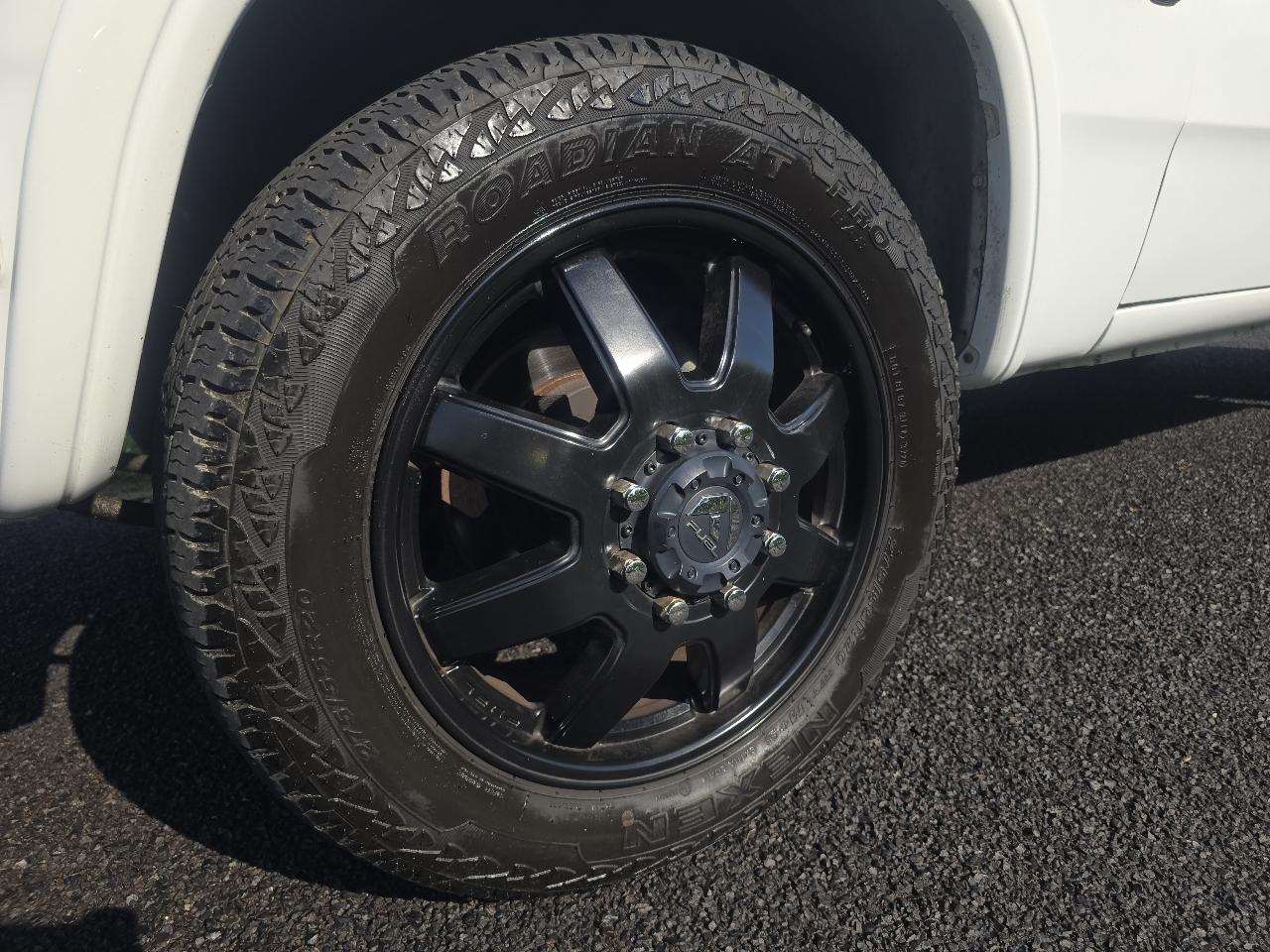 Dodge D350 Club Cab 8-ft. Bed 2WD 1993