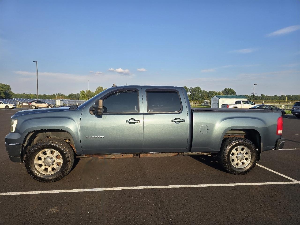 GMC Sierra 2500HD SLT Crew Cab 4WD 2013