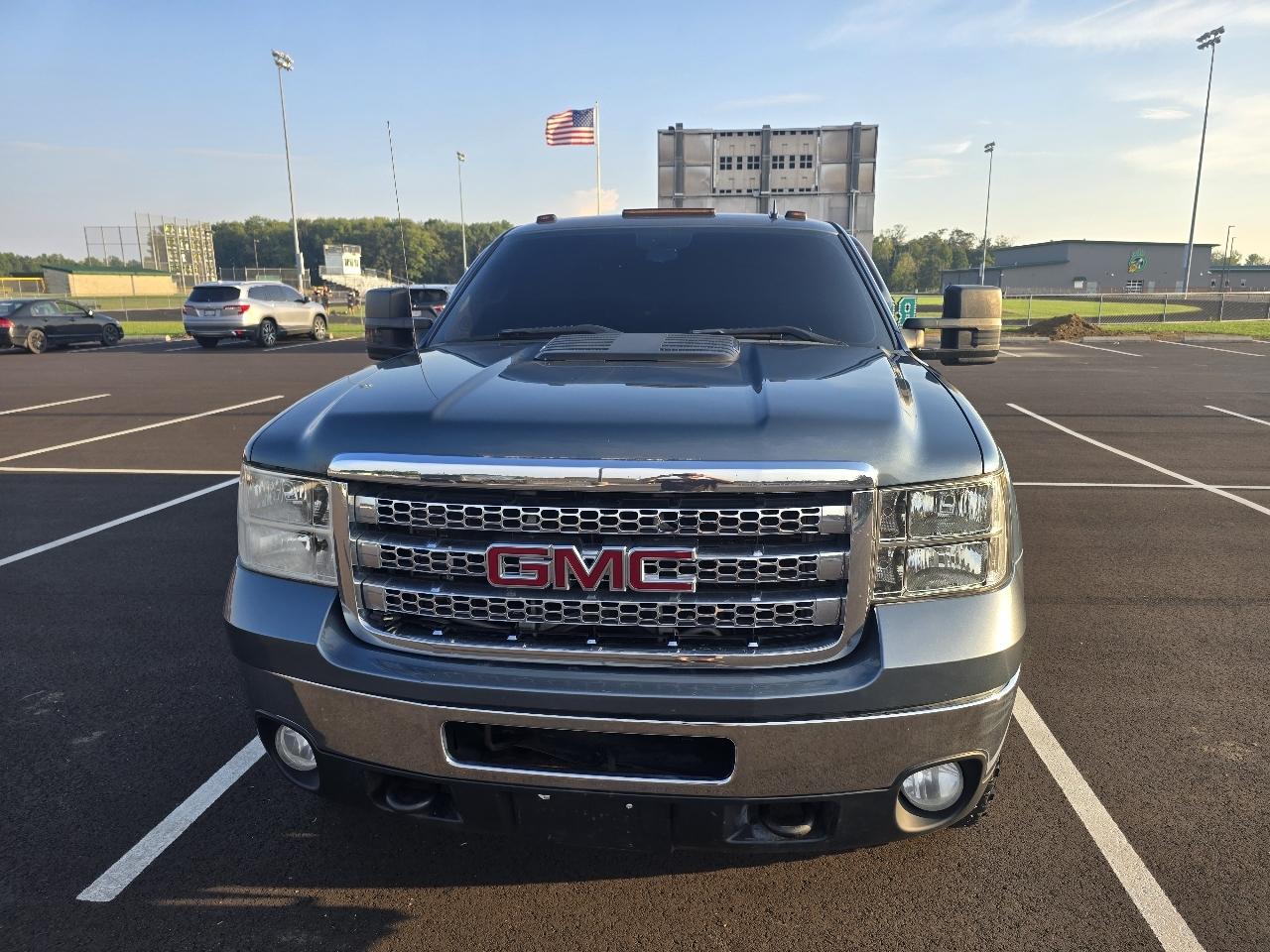 GMC Sierra 2500HD SLT Crew Cab 4WD 2013