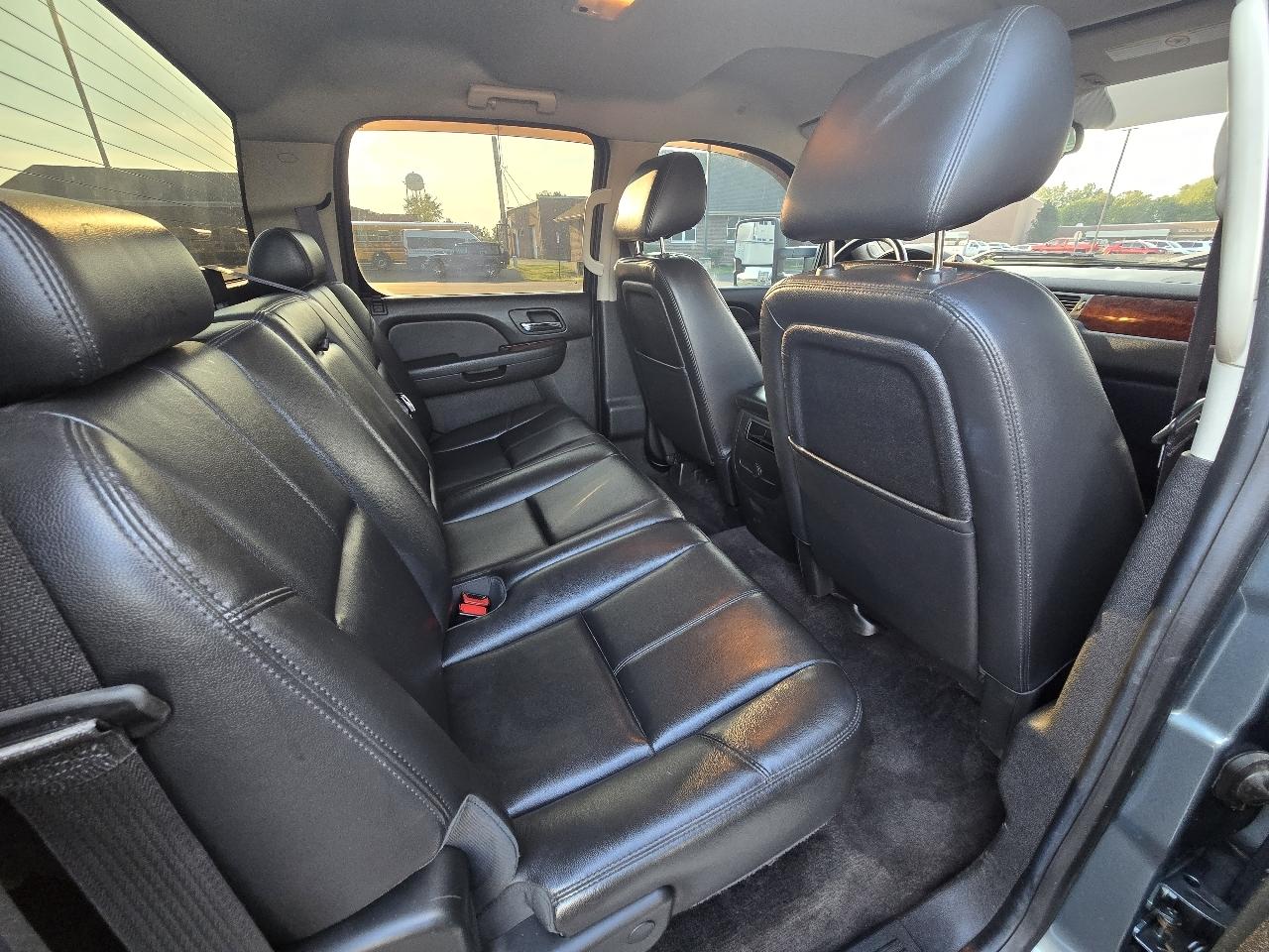 GMC Sierra 2500HD SLT Crew Cab 4WD 2013