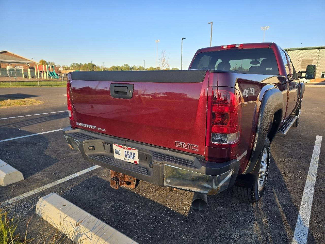 GMC Sierra 2500HD SLE Crew Cab 4WD 2014
