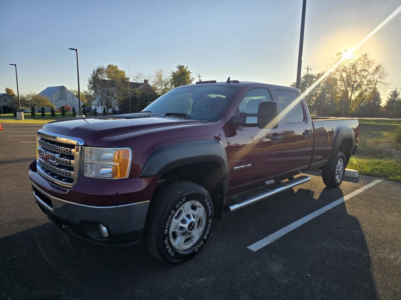 GMC Sierra 2500HD SLE Crew Cab 4WD 2014