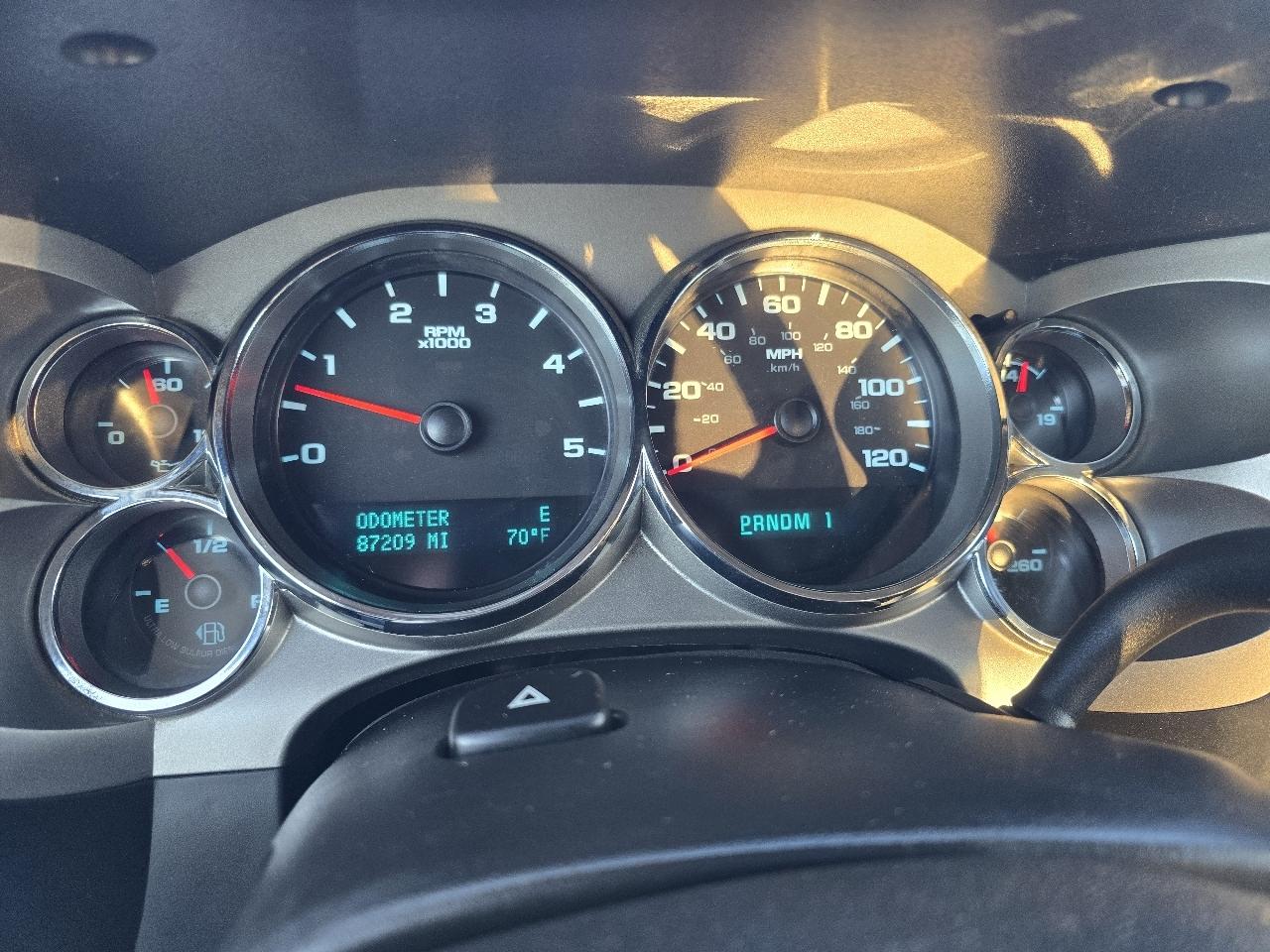 GMC Sierra 2500HD SLE Crew Cab 4WD 2014