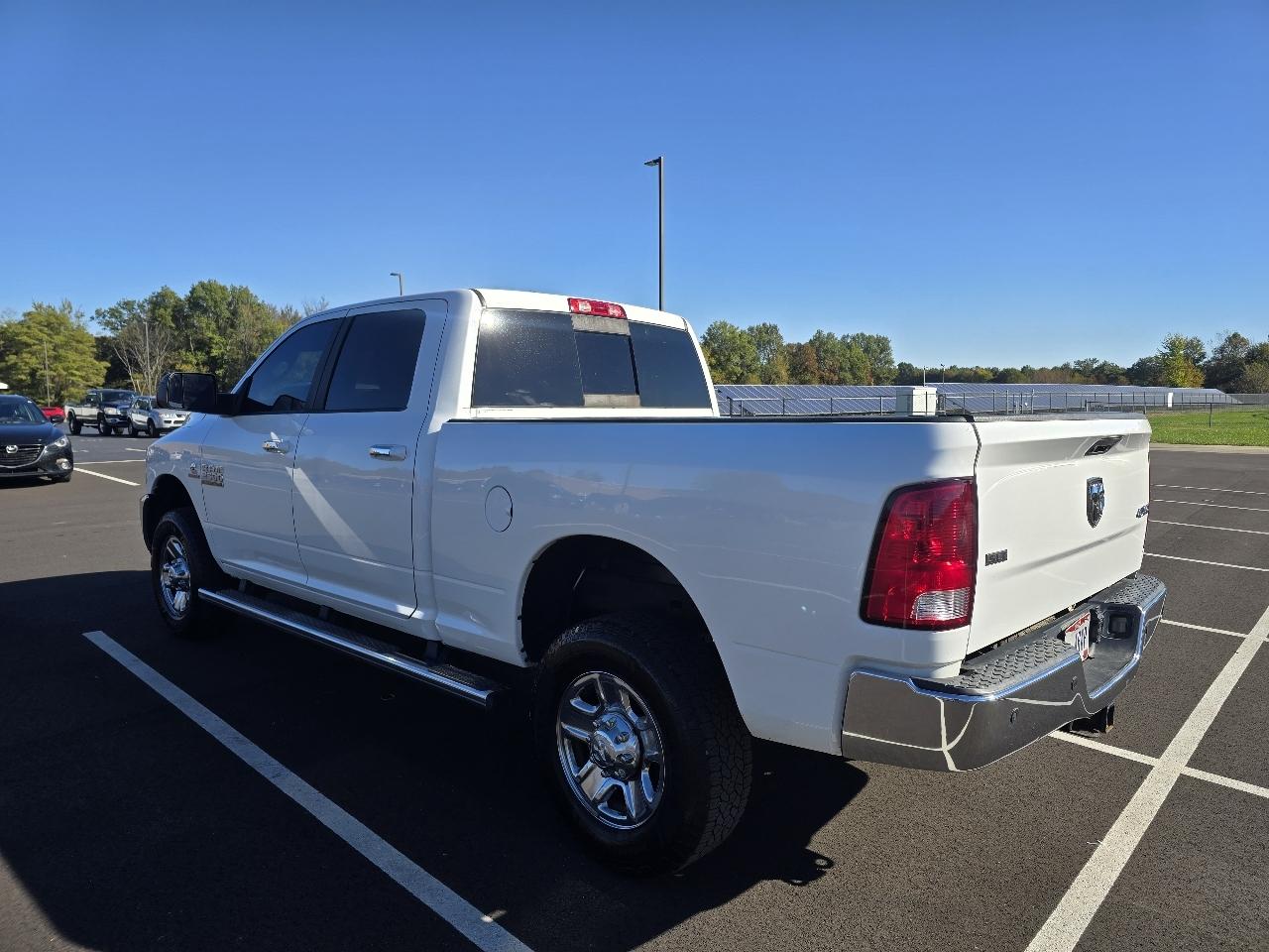 RAM 2500 SLT Crew Cab SWB 4WD 2018