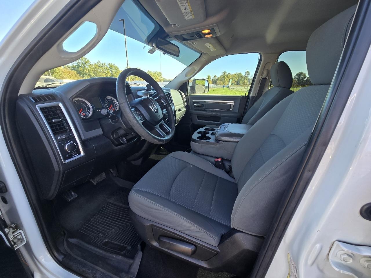 RAM 2500 SLT Crew Cab SWB 4WD 2018