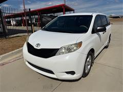 2011 Toyota Sienna 