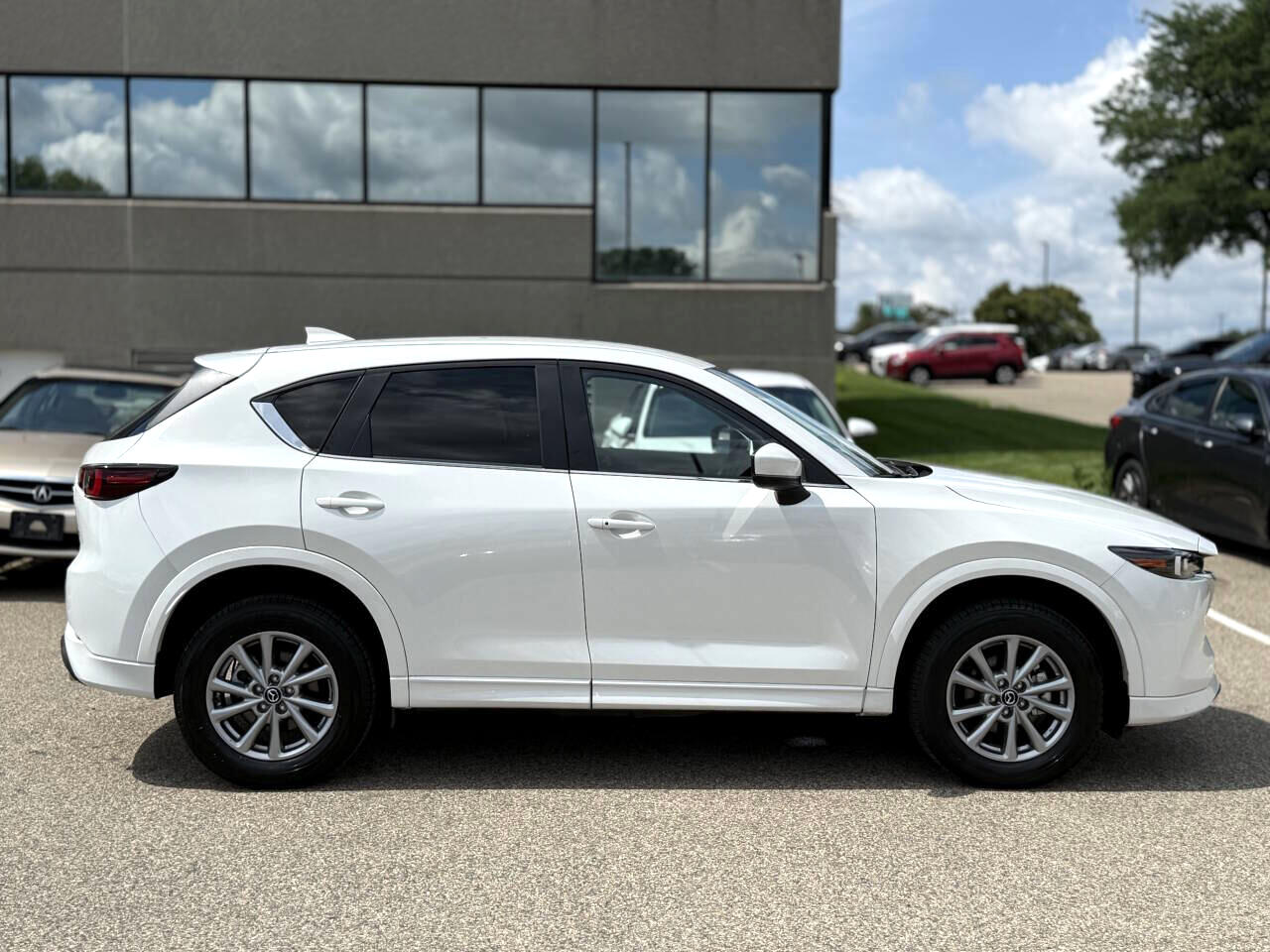 2024 Mazda CX-5 Select photo 6
