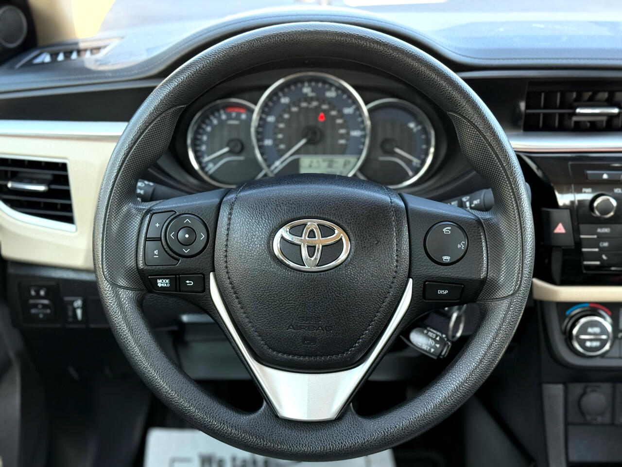 2015 Toyota Corolla L photo 12
