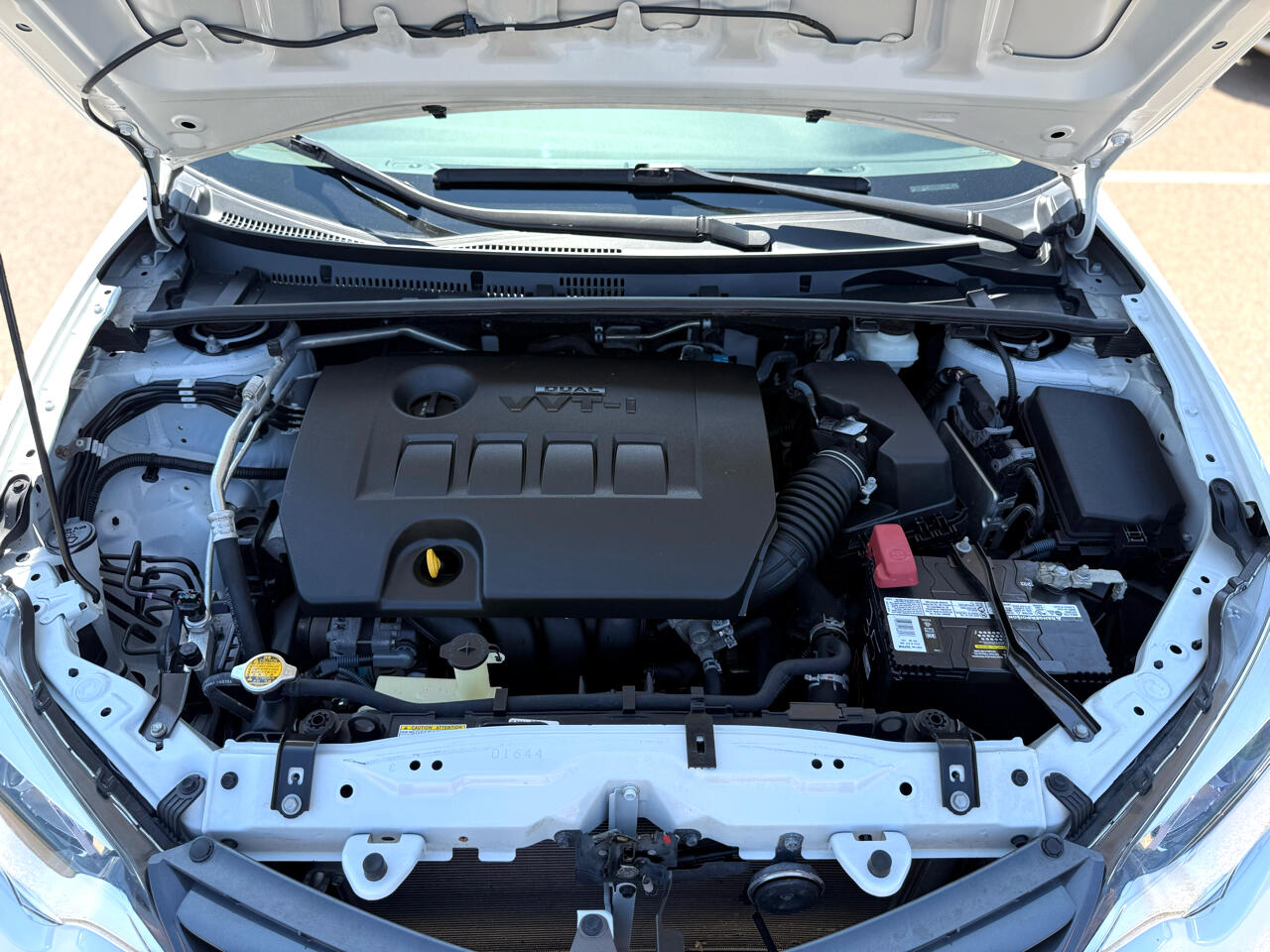 2015 Toyota Corolla L photo 23
