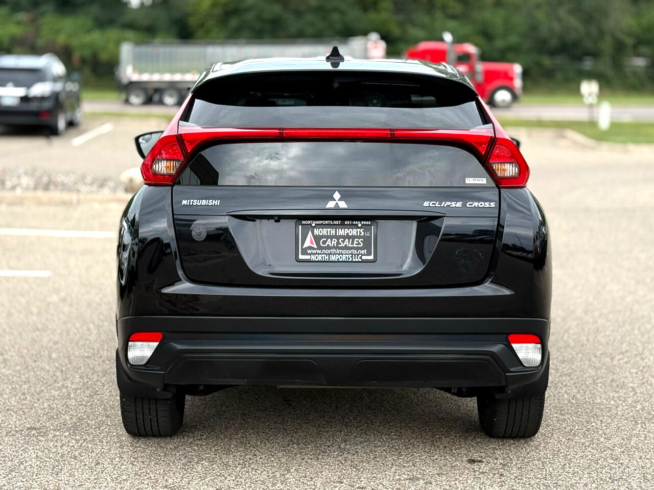 2019 Mitsubishi Eclipse Cross LE photo 4