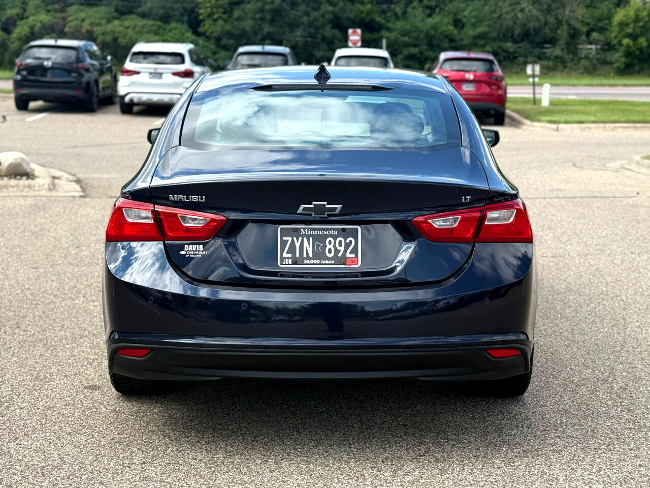 2017 Chevrolet Malibu 1LT photo 4