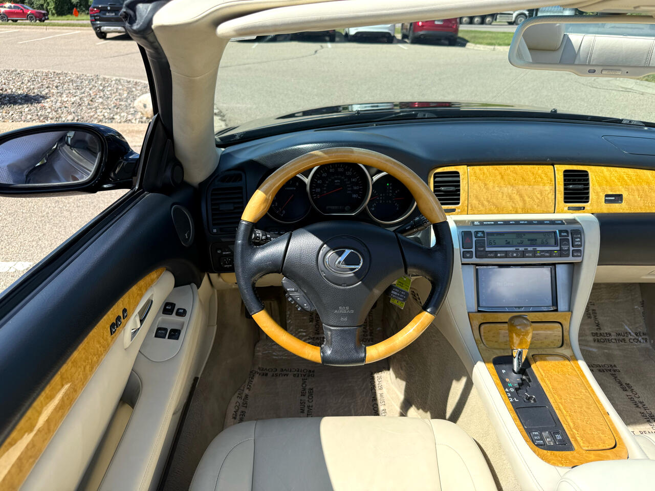 2004 Lexus SC 430 photo 10
